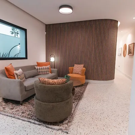 Nyaraló Tita Deluxe